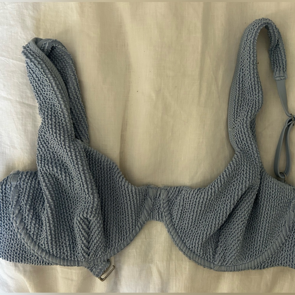 Abercrombie & Fitch Light Blue Scrunch Underwire Bikini Top